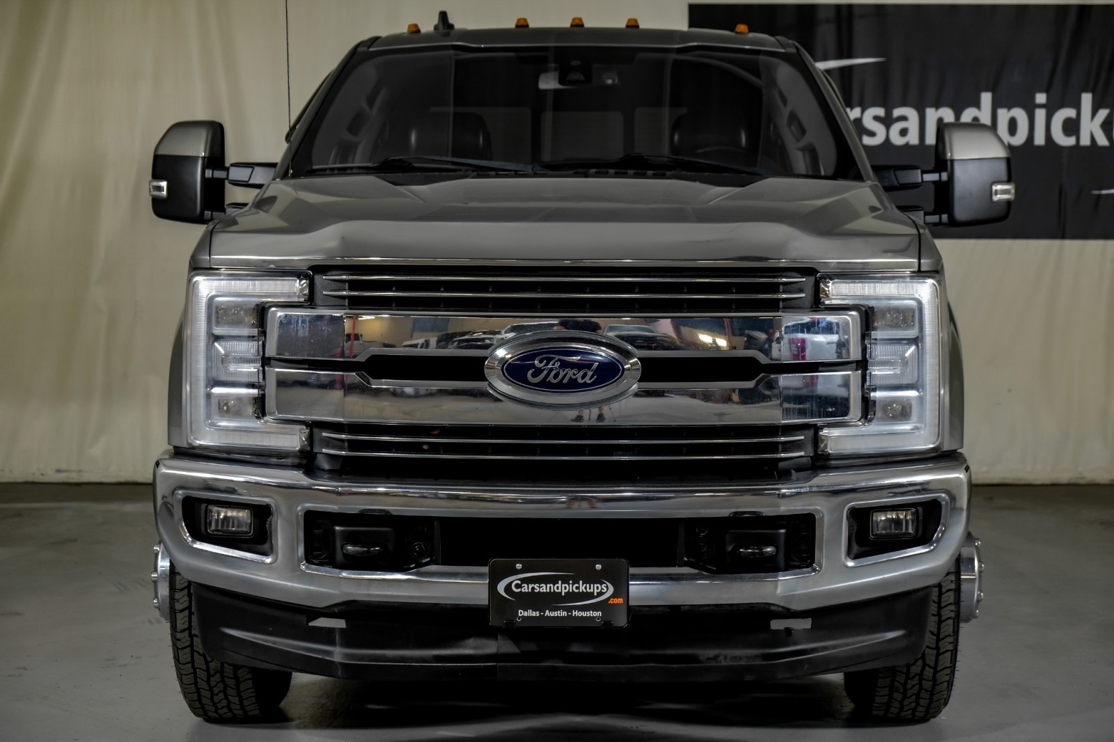 2019 Ford F-350 Lariat 3