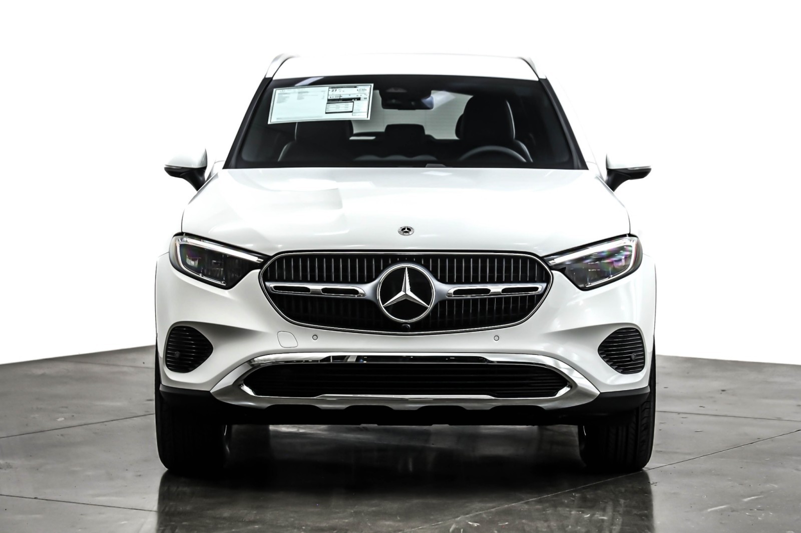 New 2026 Polar White Mercedes-Benz GLC 300 image 2