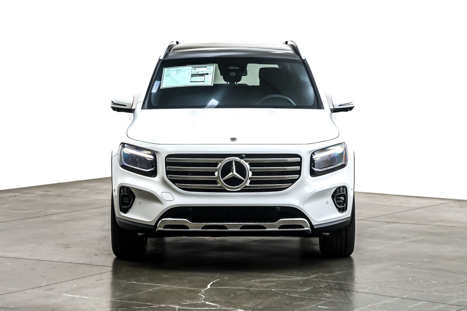 New 2026 Polar White Mercedes-Benz GLB 250 SUV image 2