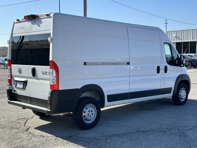 2023 Ram ProMaster Cargo Van  3