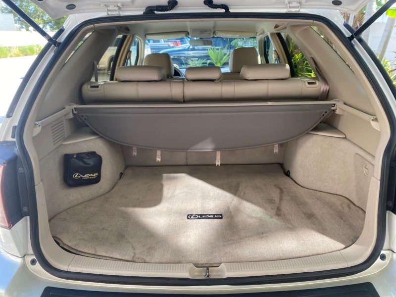 1999 Lexus RX 300 Luxury SUV LOW MILES 62,417 1 OWNER in , 