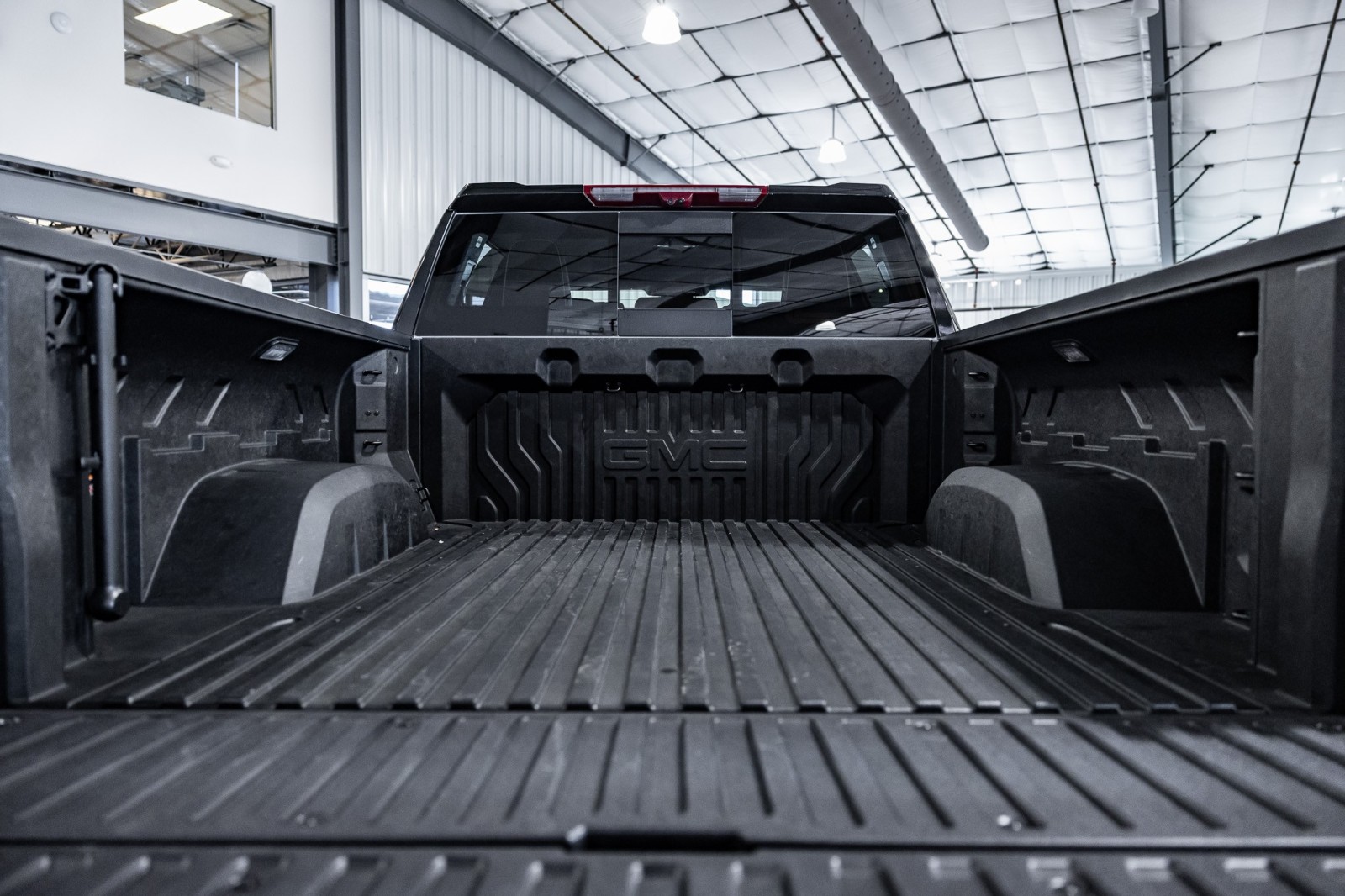 Used Car 2025 Gmc Sierra 1500  Denali Ultimate For Sale Under $80,000 In Boerne, Texas