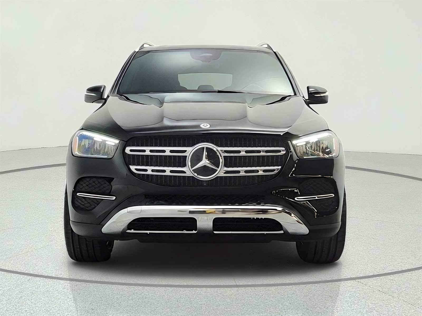 Certified Used 2024 Black Mercedes-Benz GLE 350 4MATIC® SUV image 2