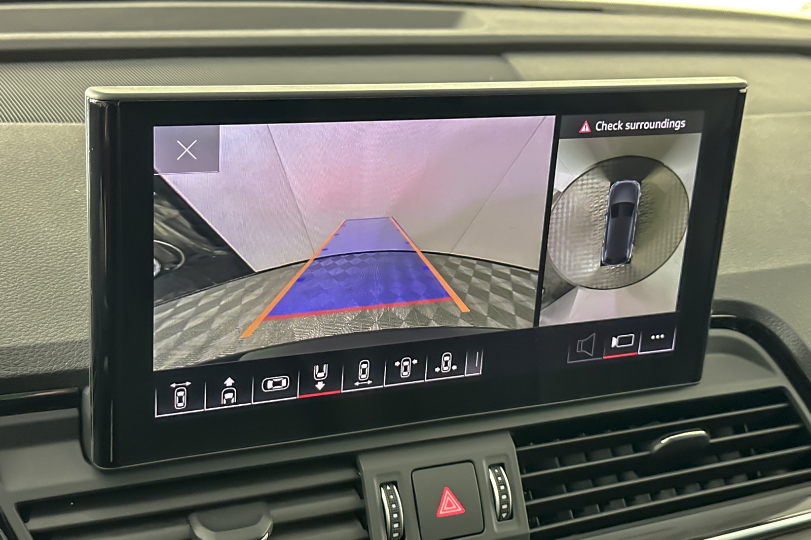 Used 2023 Mythos Black Metallic Audi S line Premium Plus 55 TFSI e quattro image 19