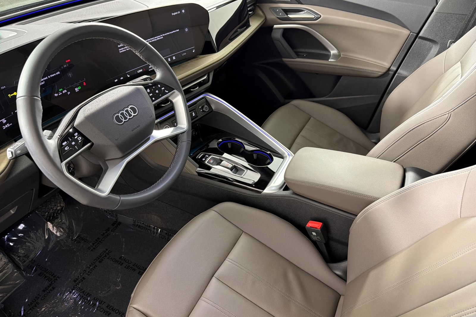 Used 2025 District Green Metallic Audi Premium Plus 2.0 TFSI quattro image 9