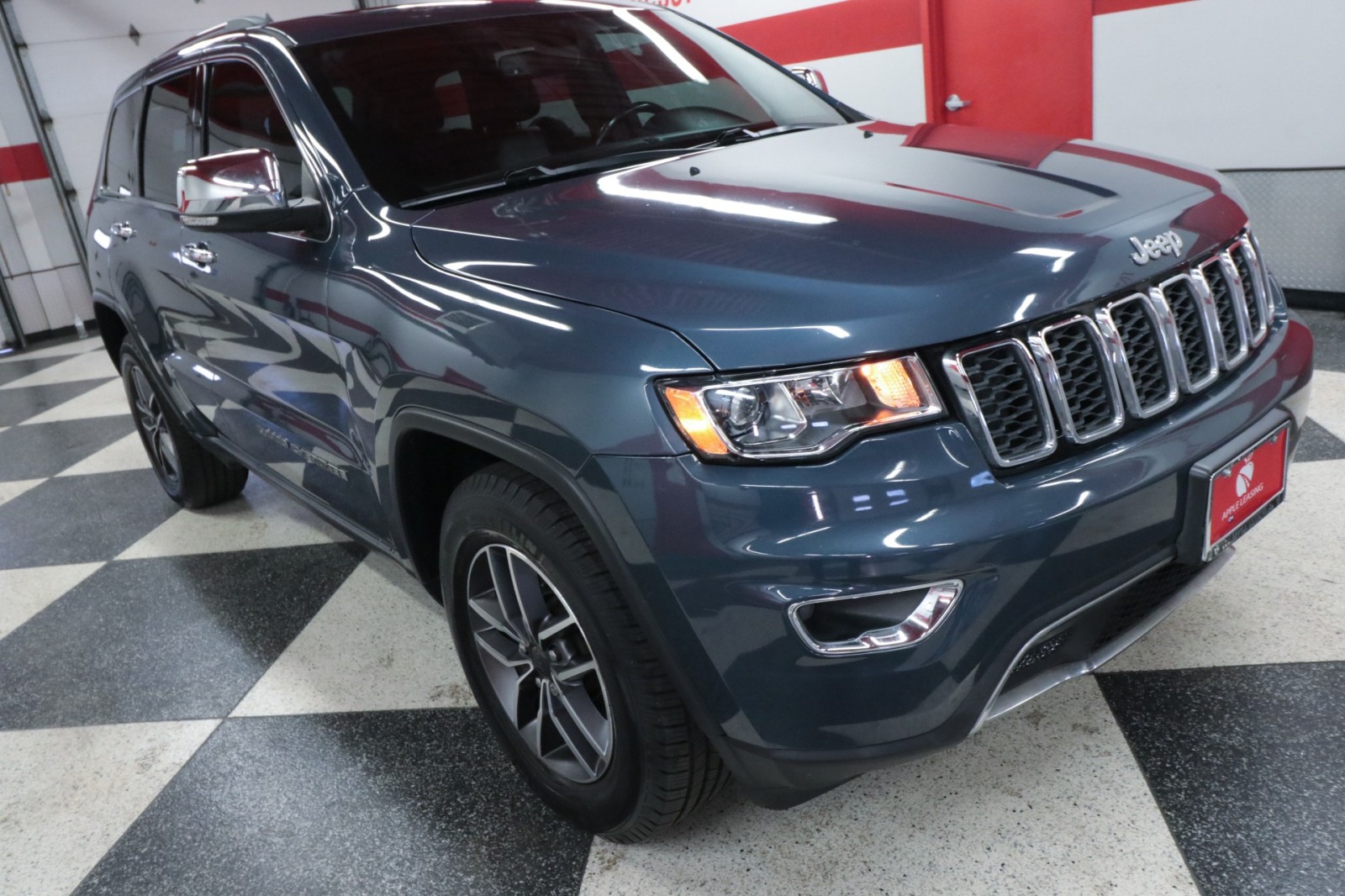 Used Car 2021 Jeep Grand Cherokee  Limited For Sale Under $25,000 In Austin, Texas