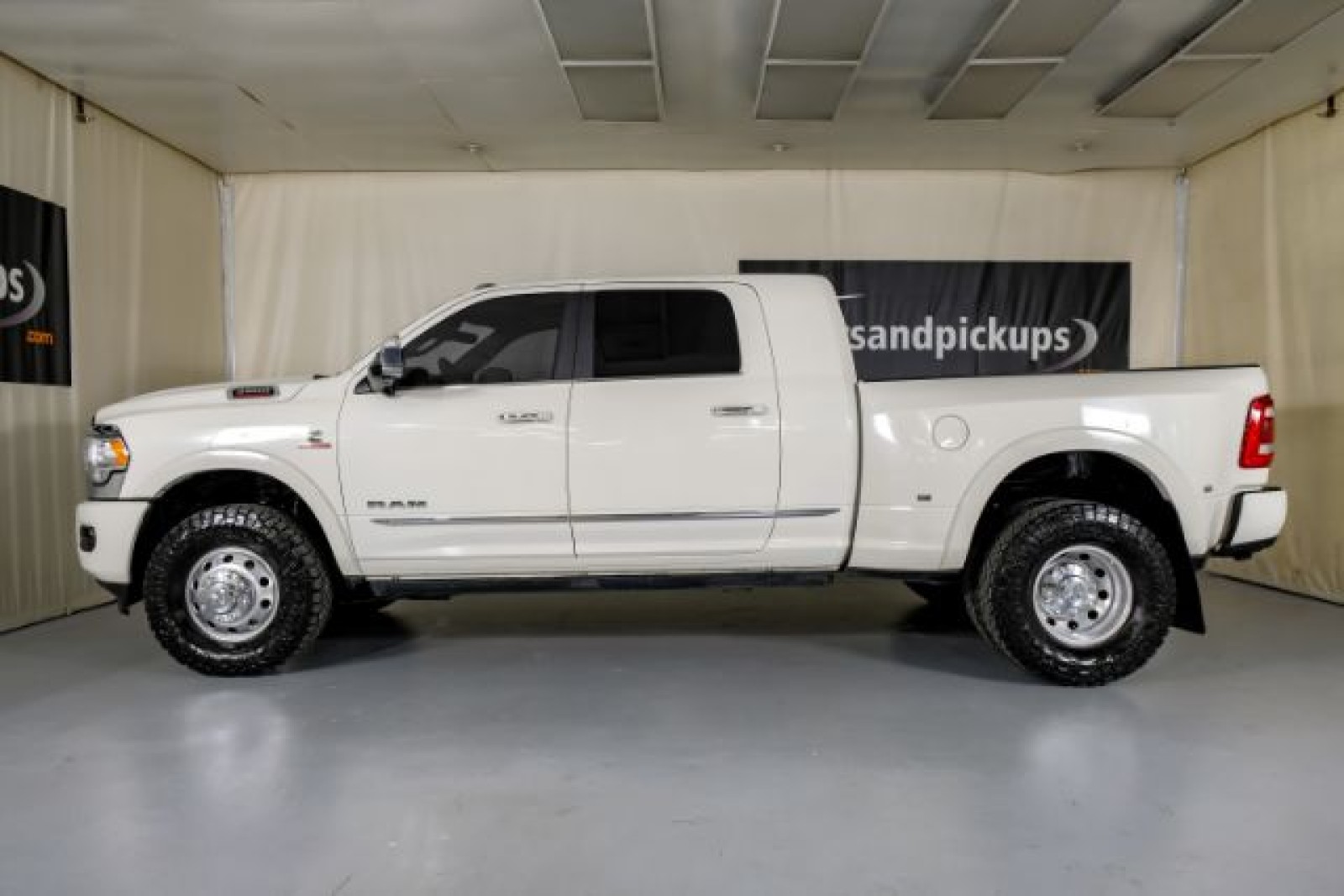 2019 Ram 3500 Limited 11