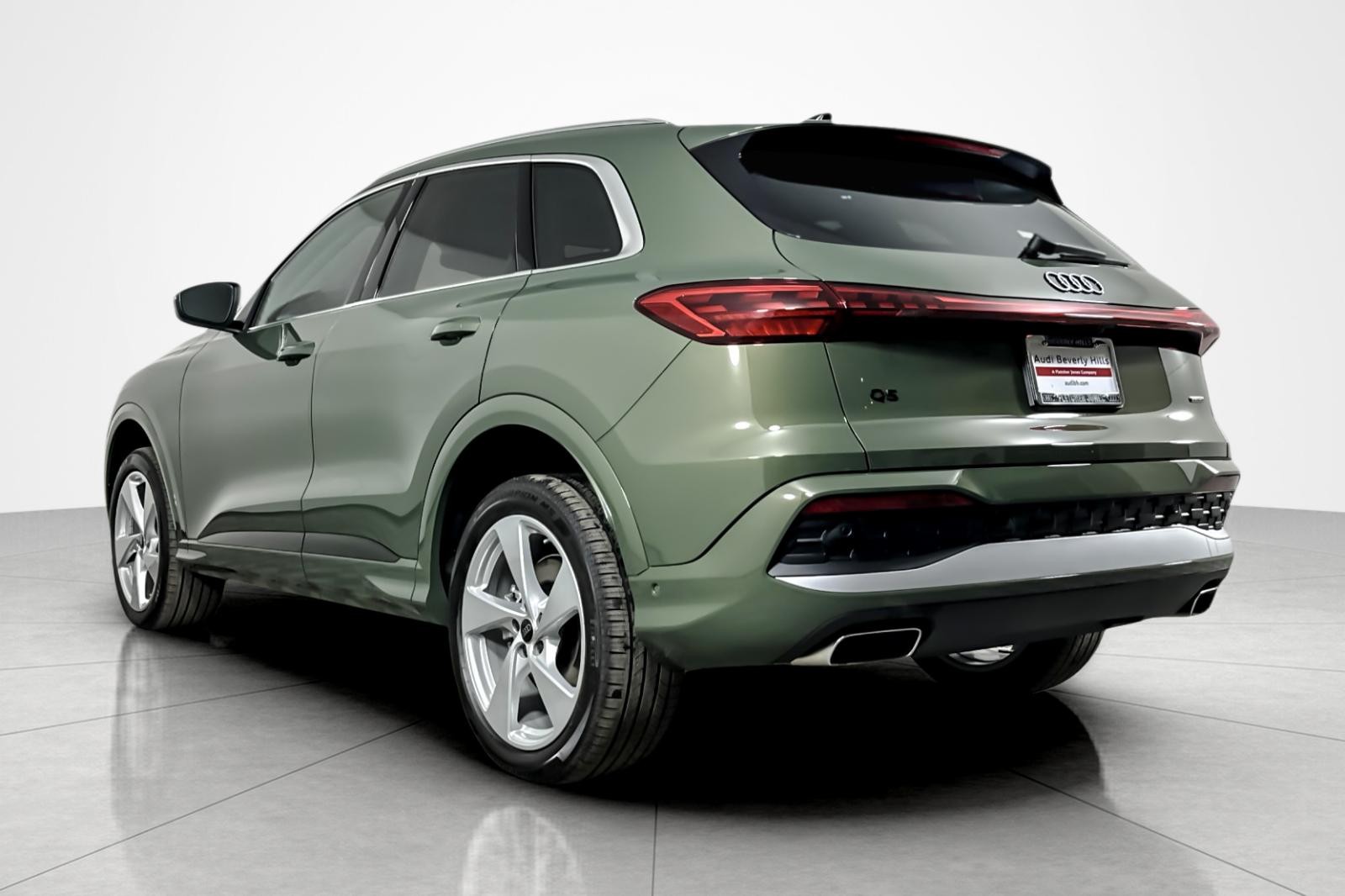 New 2025 District Green Metallic Audi Premium Plus 2.0 TFSI quattro image 4