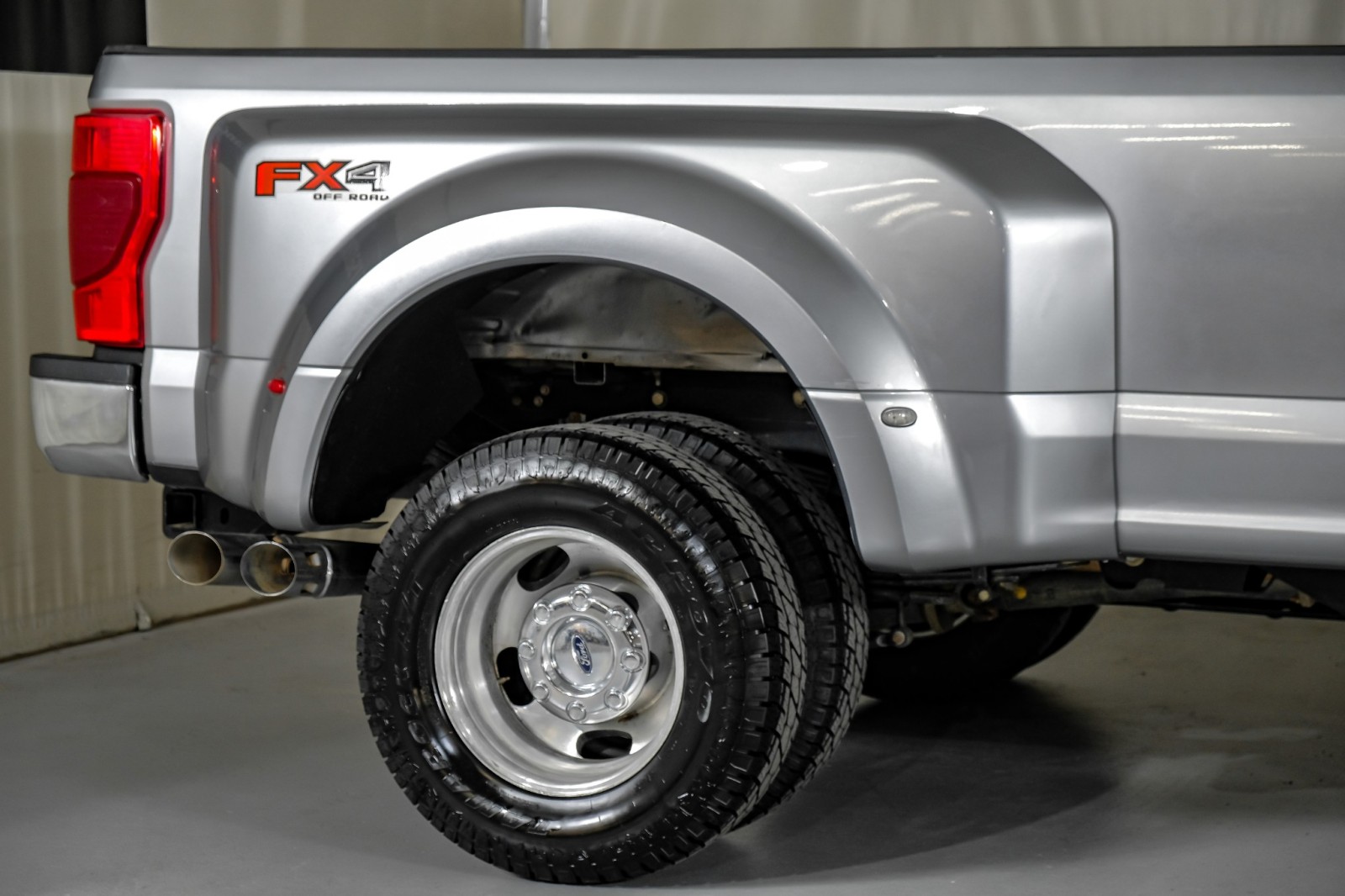 2020 Ford F-350 XLT 6