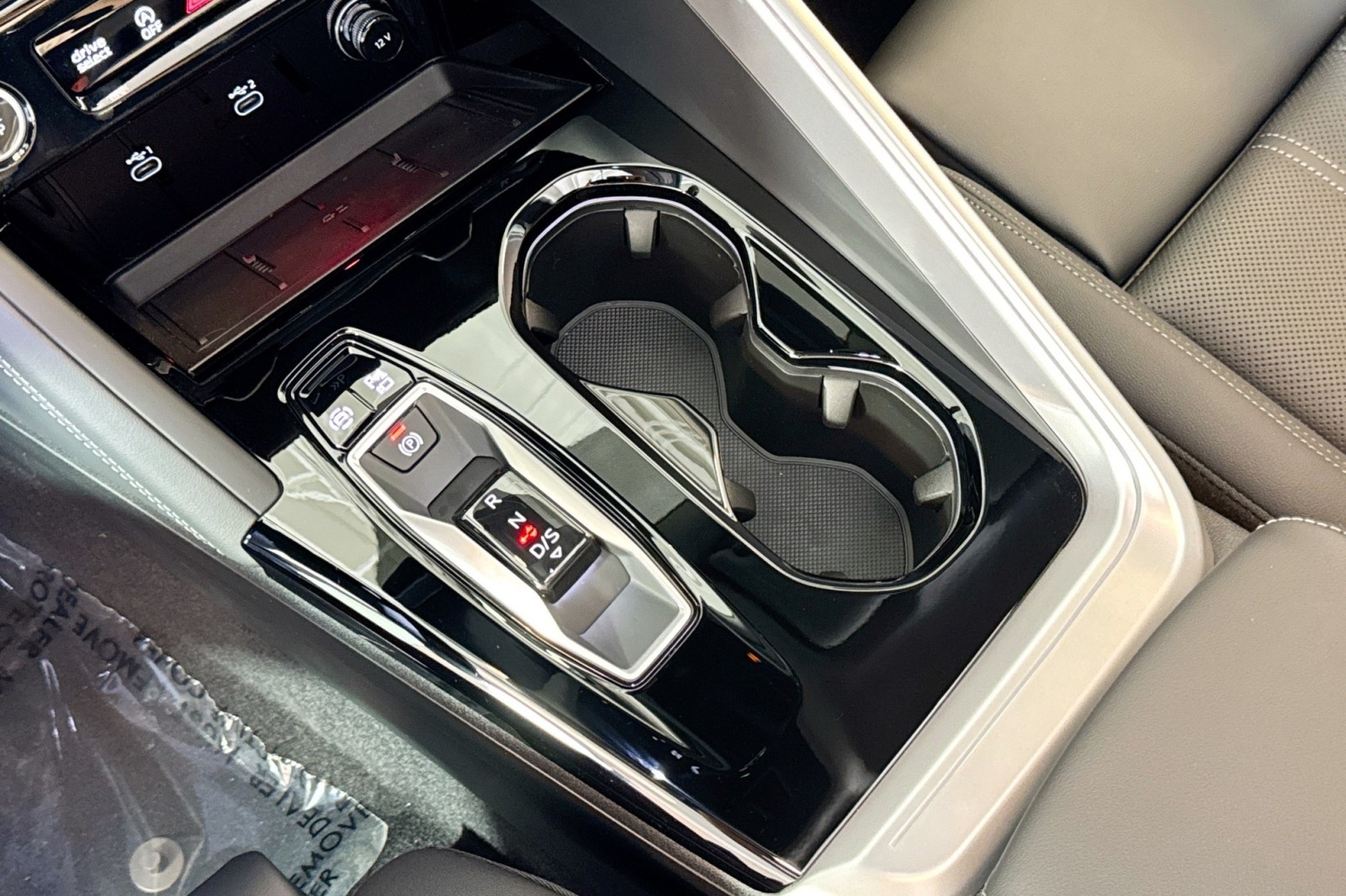 New 2025 Mythos Black Metallic Audi Premium Plus 2.0 TFSI quattro image 14