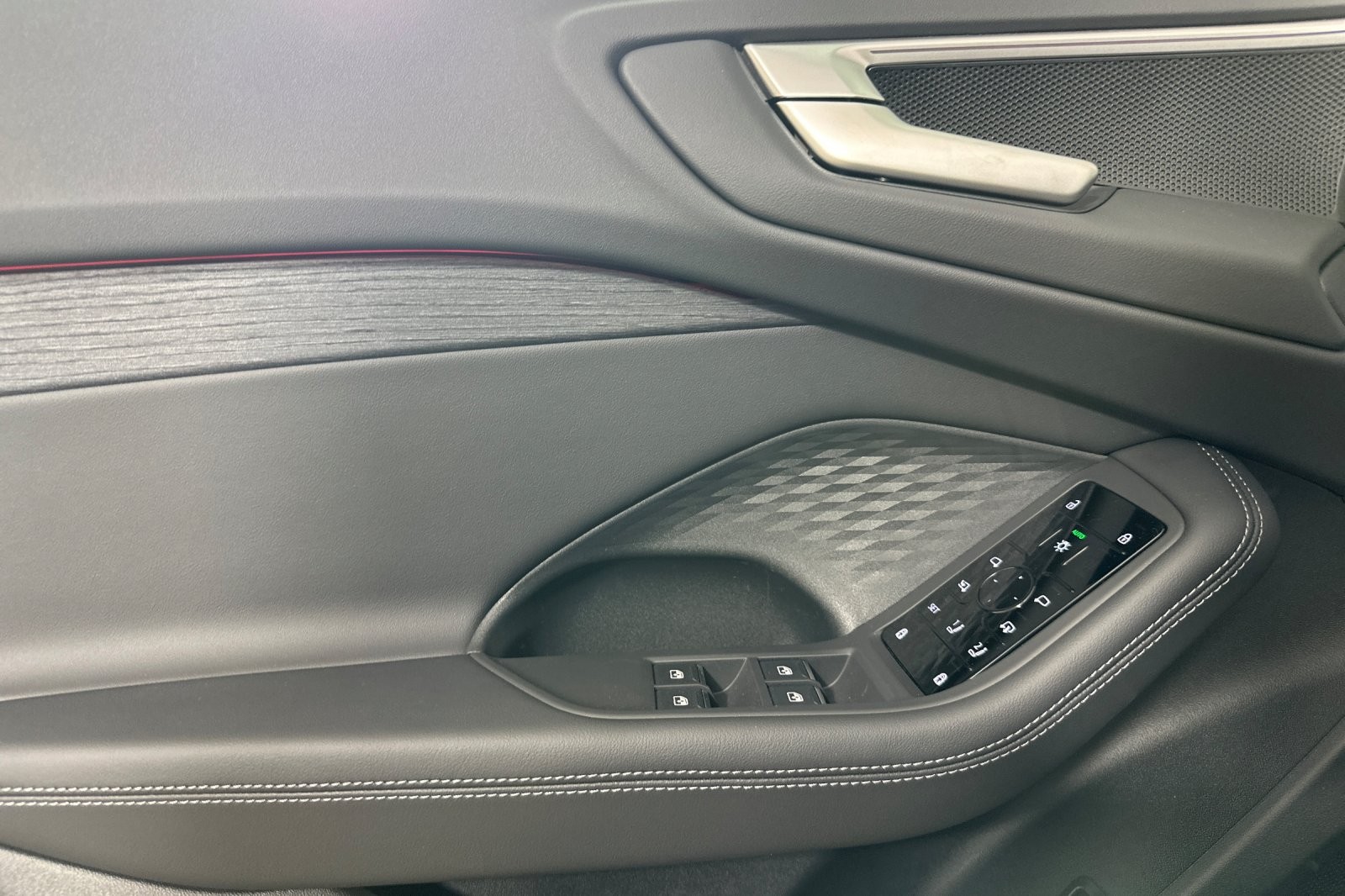 New 2026 Arkona White Audi Premium 2.0 TFSI quattro image 10