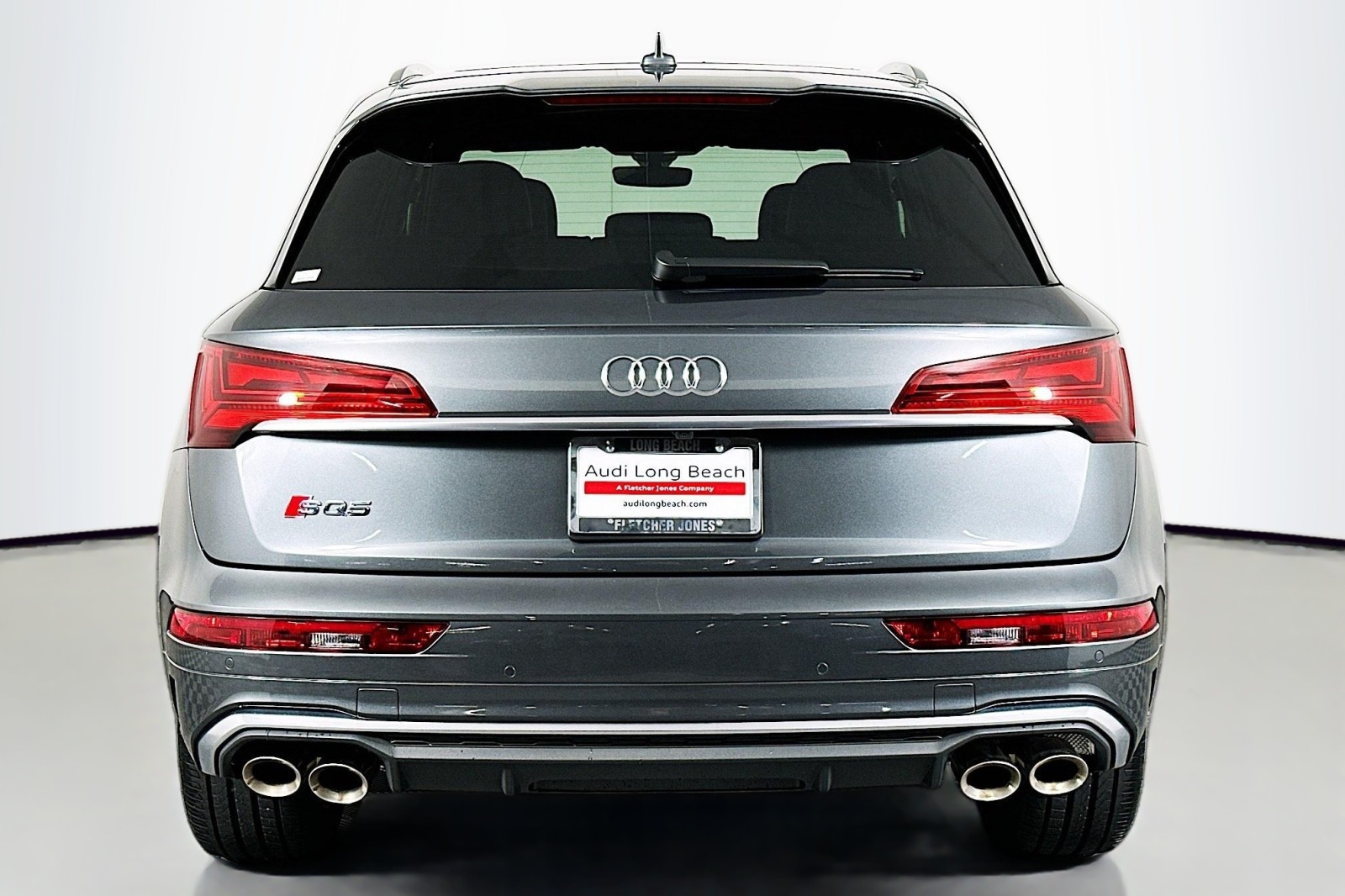 Used 2025 Daytona Gray Pearl Effect Audi Premium Plus image 3