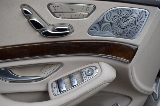 2015 Mercedes-Benz S550 4MATIC AWD Designo Matte Premium 1 Pkg. AWD Heated/Cooled 28