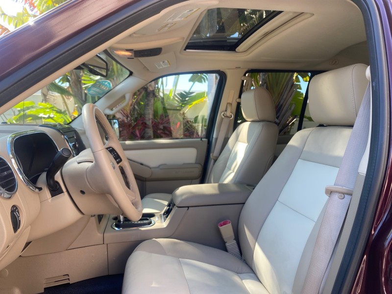 2008 Ford Explorer Sport Trac Limited LOW MILES 49,936 in , 