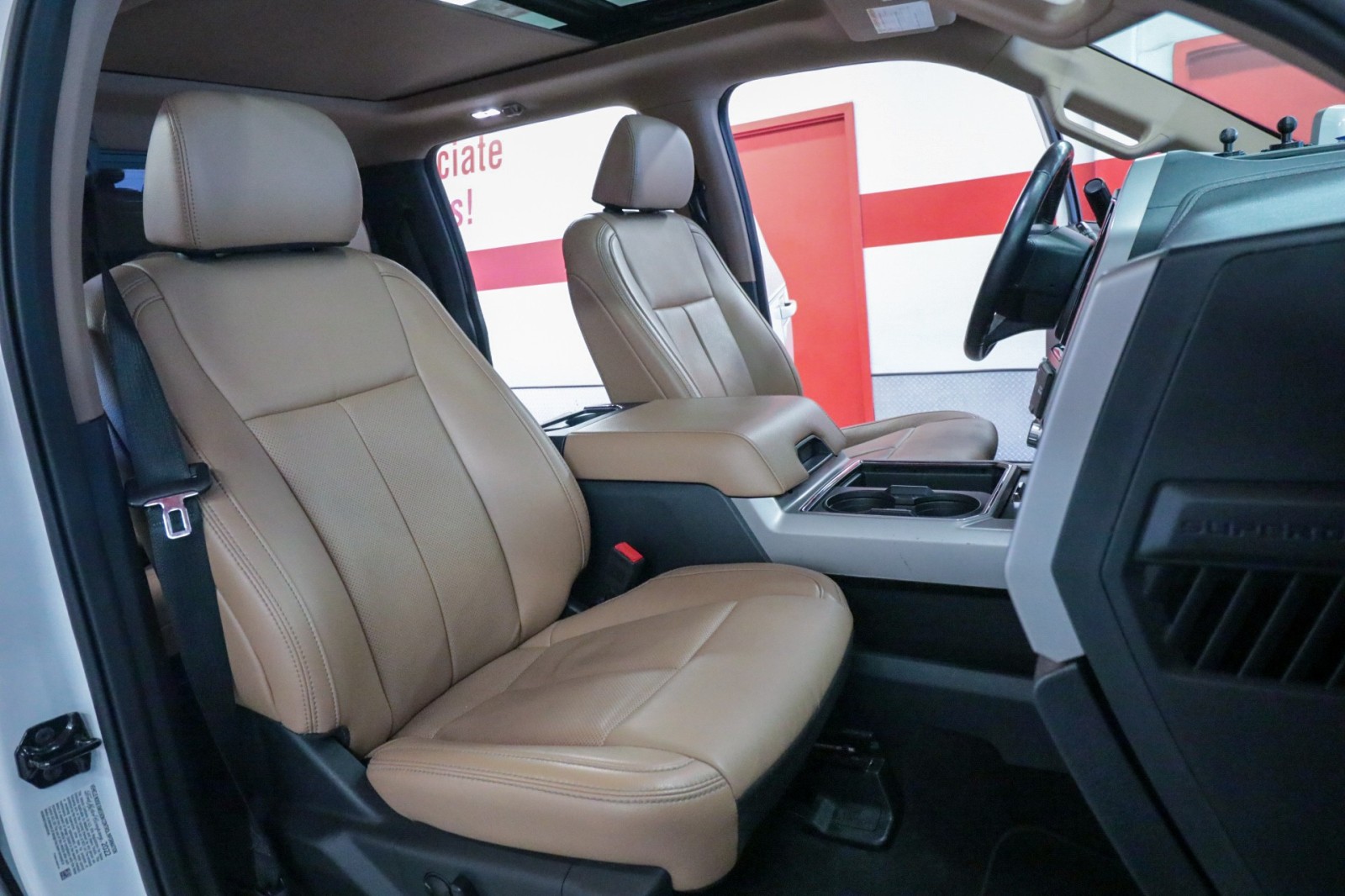 Used Car 2022 Ford Super Duty F-350 Drw  Lariat For Sale Under $70,000 In Austin, Texas