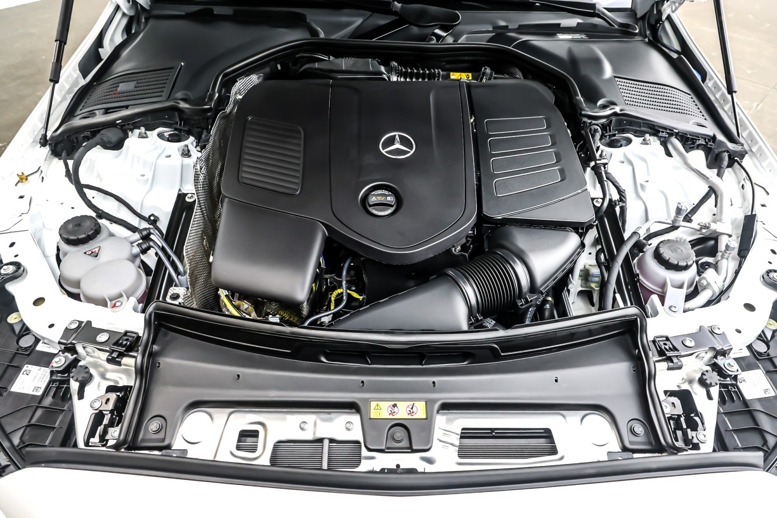 New 2026 Polar White Mercedes-Benz C 300 Sedan image 11