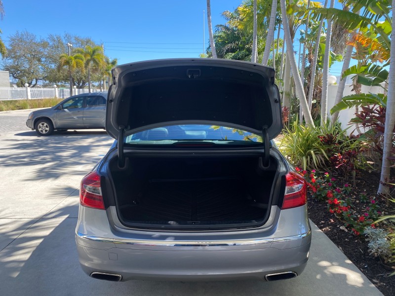 2012 Hyundai Genesis 3.8L SUNROOF PREM PKG in , 