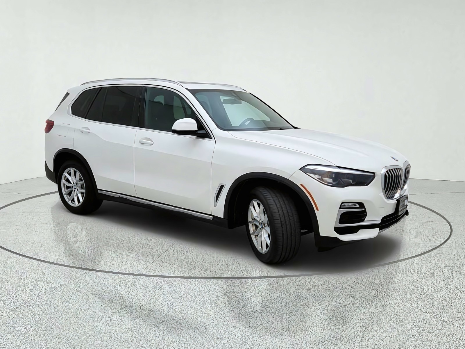Used 2020 Alpine White BMW sDrive40i image 5