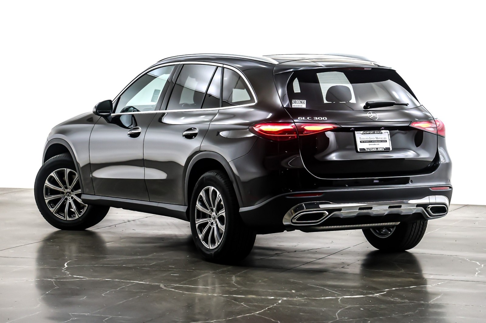 New 2026 Black Mercedes-Benz GLC 300 image 11