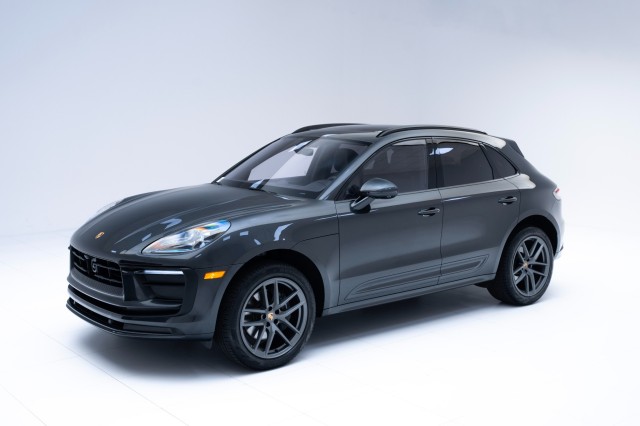 2024  Macan  in , 