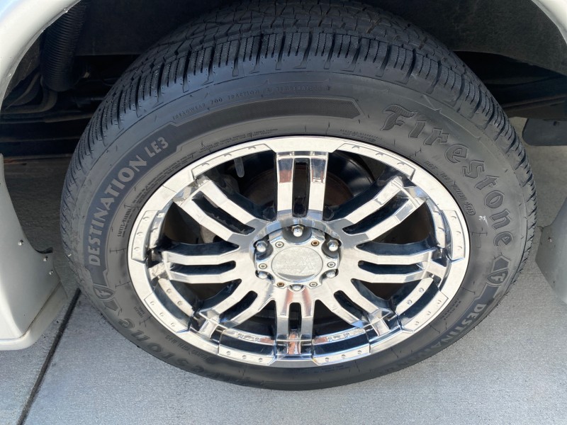 2013 GMC SAVANA HI TOP CONVERSION HANDICAP LIFT LOW MILES 24,857 in , 