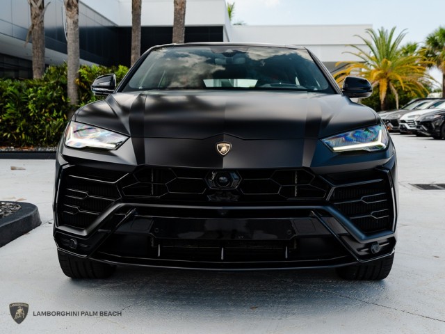 2021 Lamborghini Urus  in , 