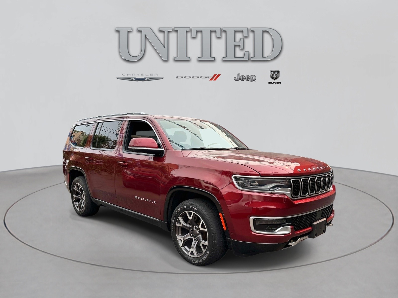 Velvet Red Pearlcoat 2022 Jeep Wagoneer SUV / Crossover Four-Wheel Drive Automatic
