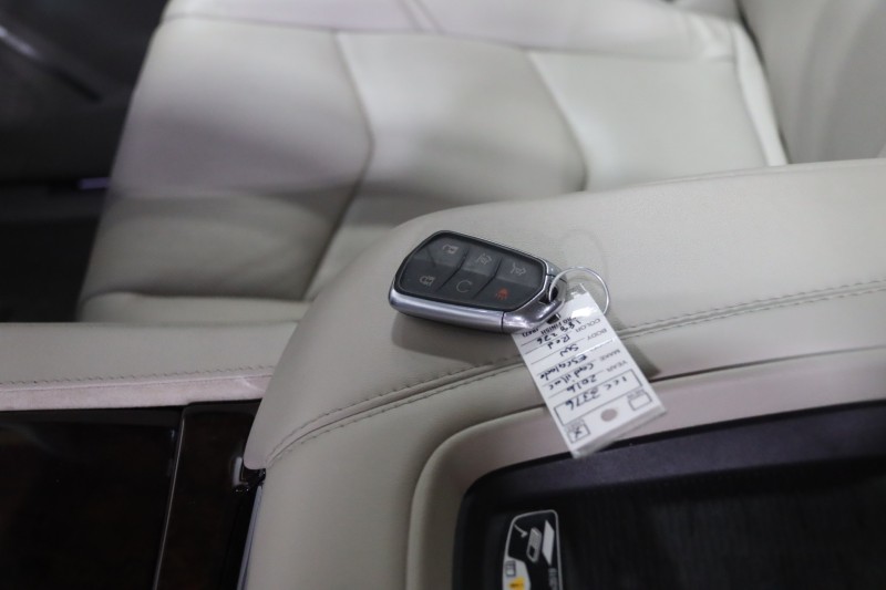 2016 Cadillac Escalade Luxury Collection 4dr Suv in , 
