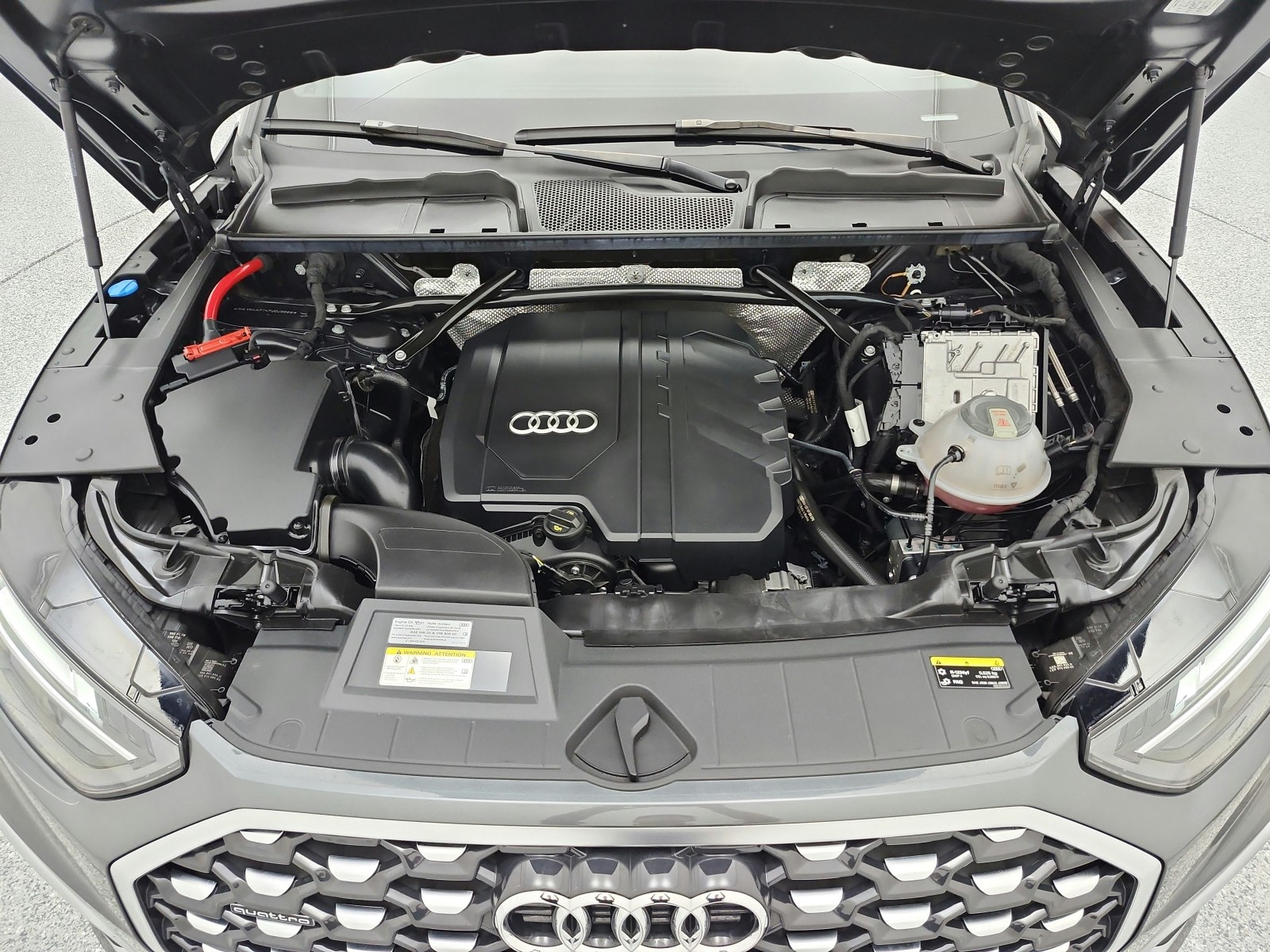 Used 2023 Daytona Gray Pearl Effect Audi S line Premium Plus 45 TFSI quattro image 31