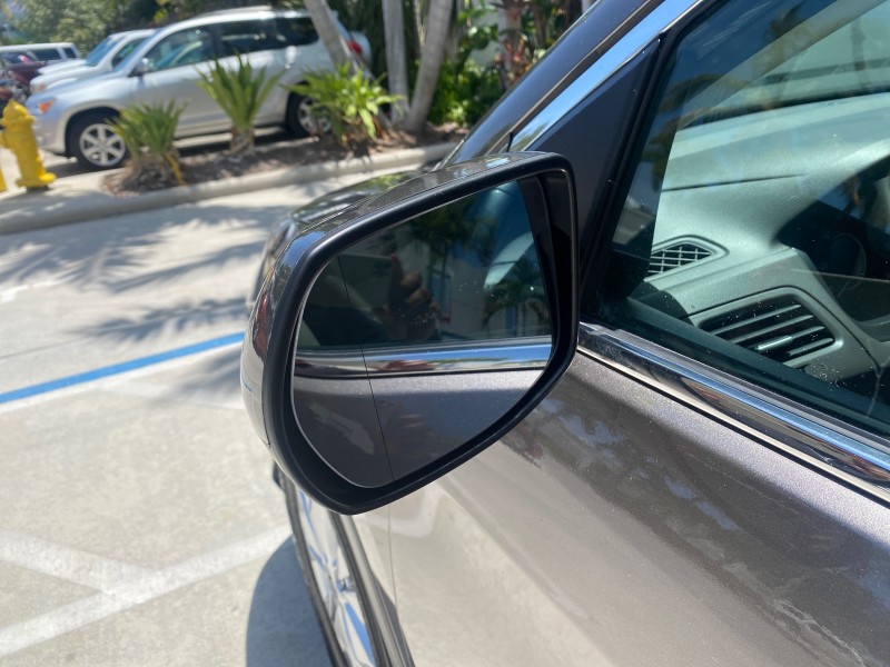 2012 Honda CR-V 1 FL OWNER EX-L LOW MILES 47,572 in , 