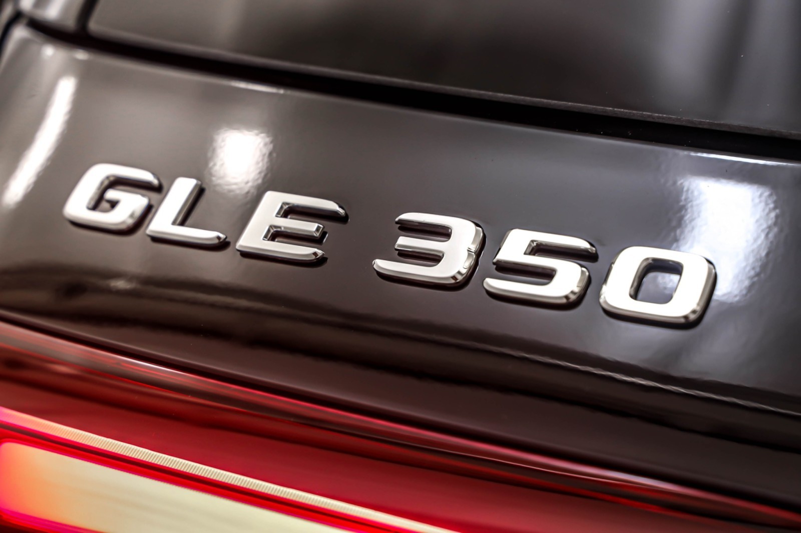 New 2026 Black Mercedes-Benz GLE 350 SUV image 9