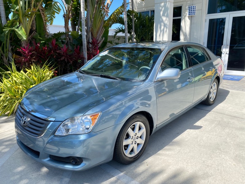 2008 Toyota Avalon XL  SUNROOF 1 OWNER LOW MILES 39,358 in , 