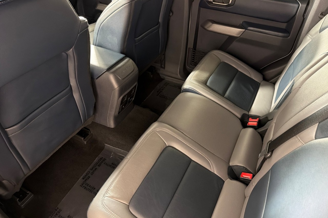 Used 2022 CACTUS GREY Ford Outer Banks image 11