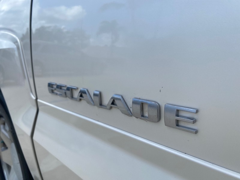 2002 Cadillac Escalade LOW  MILES 67,881 1 OWNER in , 