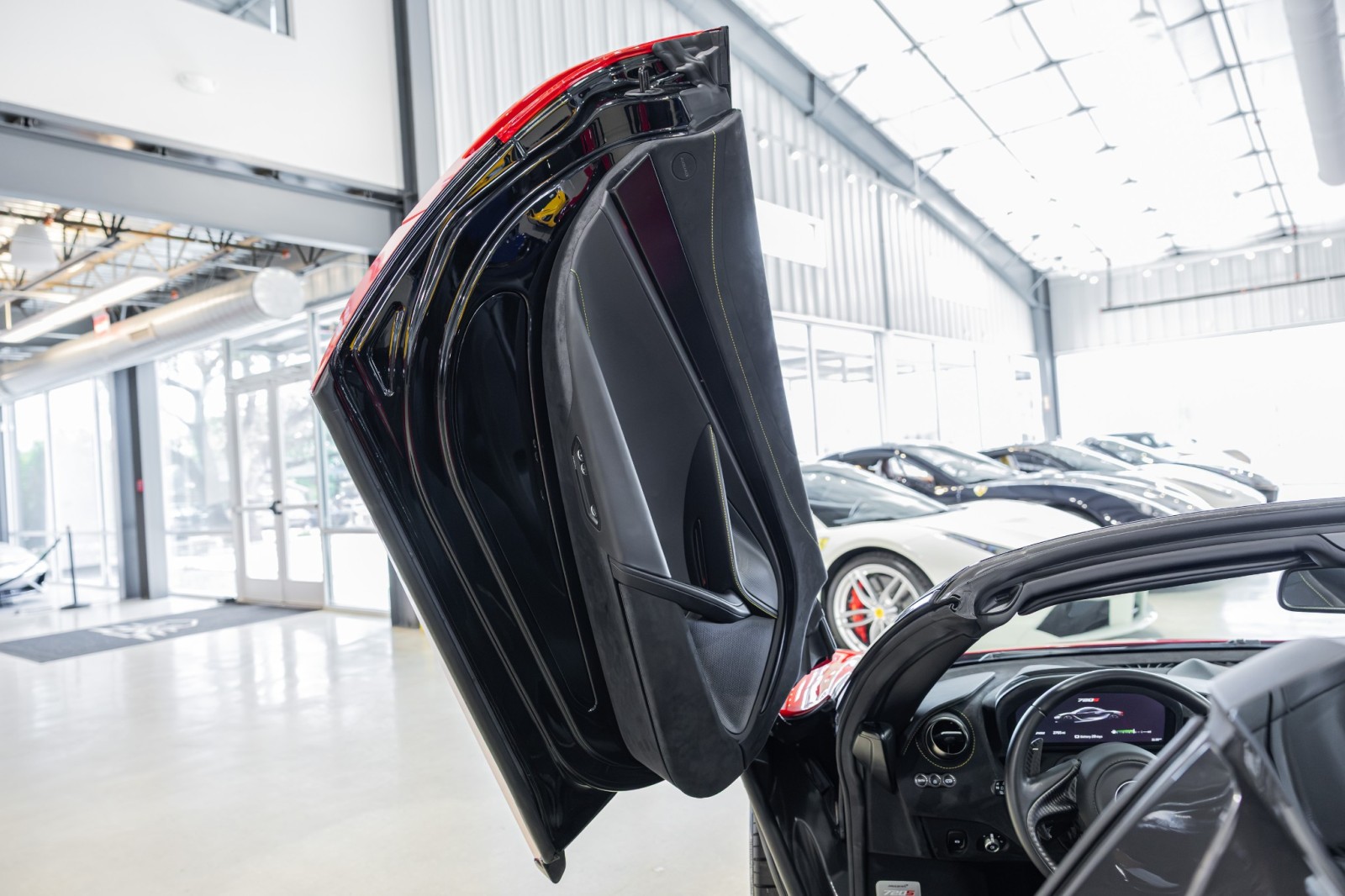 2022 McLaren 720S Base - Photo 28
