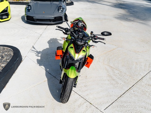 Ducati STREETFIGHTER