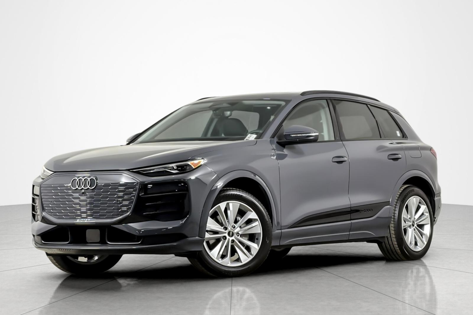 2025 Audi Q6 e-tron Premium RWD