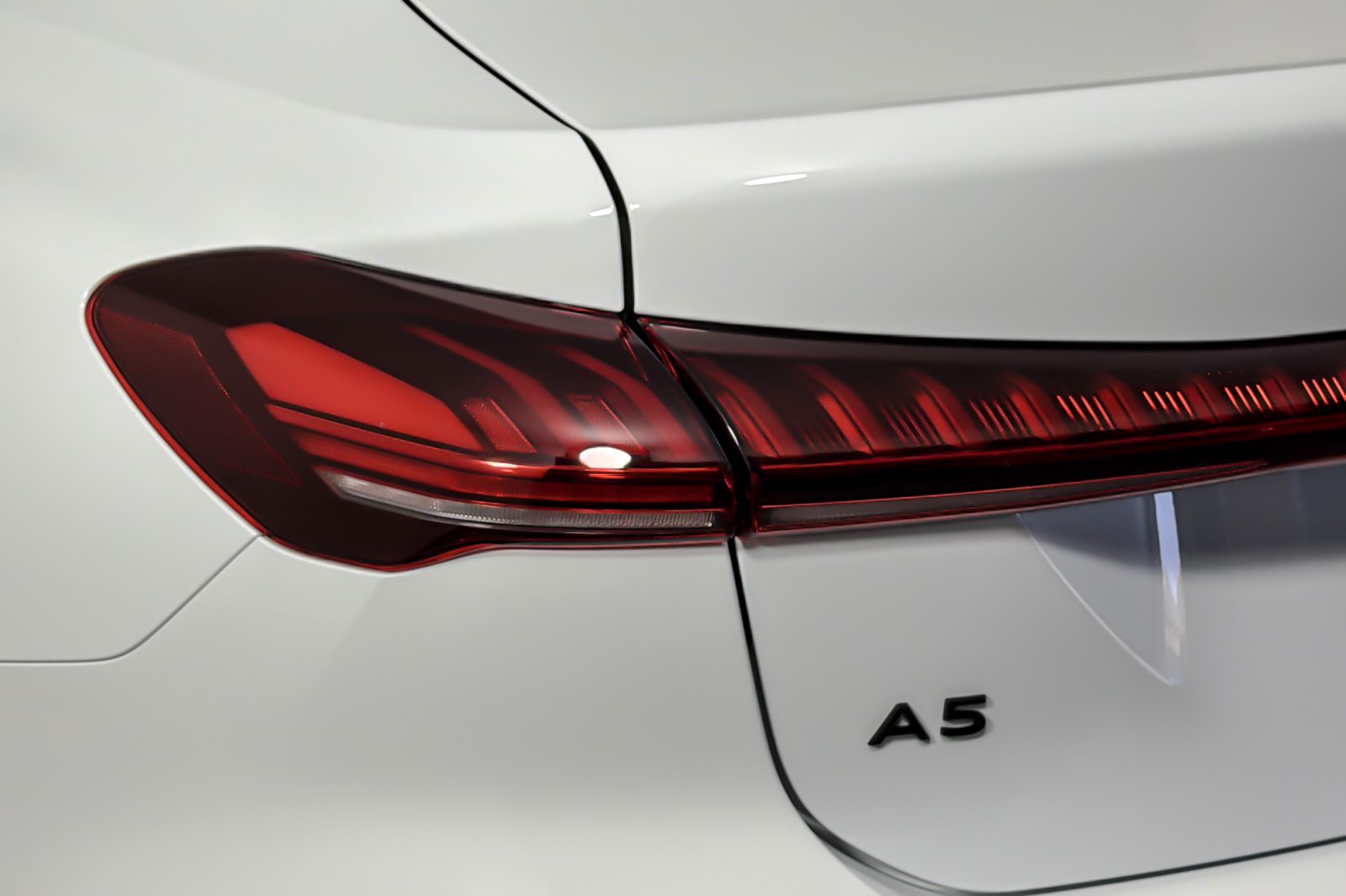 Used 2025 Arkona White Audi Premium 2.0 TFSI quattro image 26