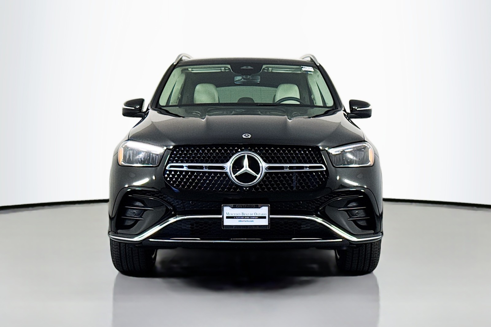 New 2026 Obsidian Black Metallic Mercedes-Benz GLE 450 4MATIC® SUV image 2