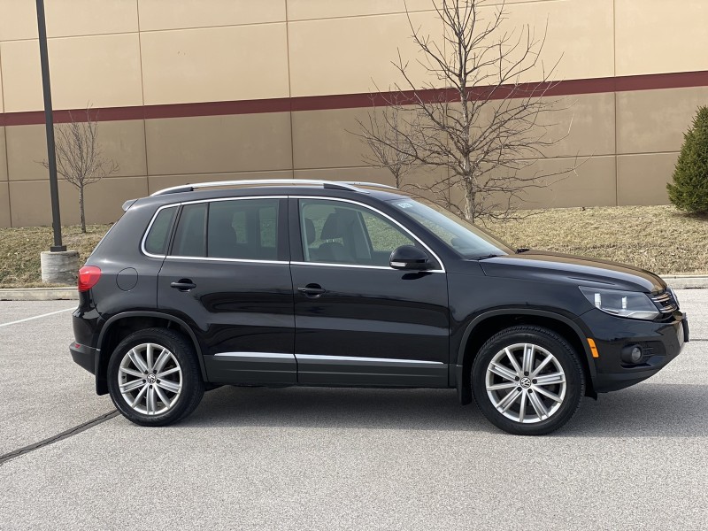 2014 Volkswagen Tiguan SE in CHESTERFIELD, Missouri