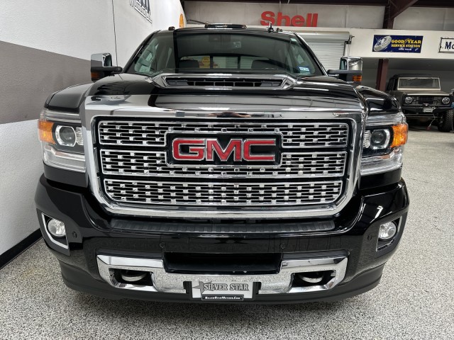 2018 GMC Sierra 2500HD Denali 4WD Duramax in , 