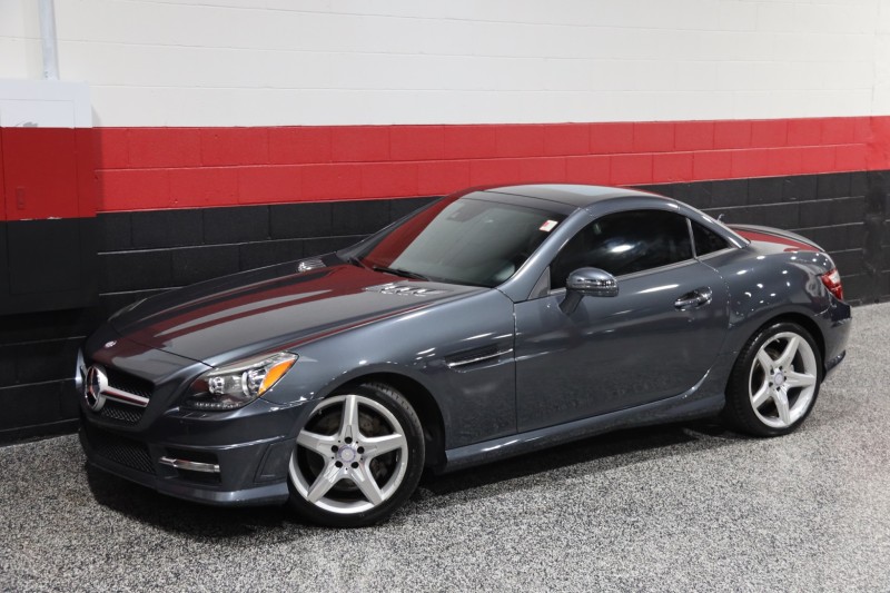 2013 Mercedes-Benz SLK 250 AMG Sport 2dr Roadster in ,