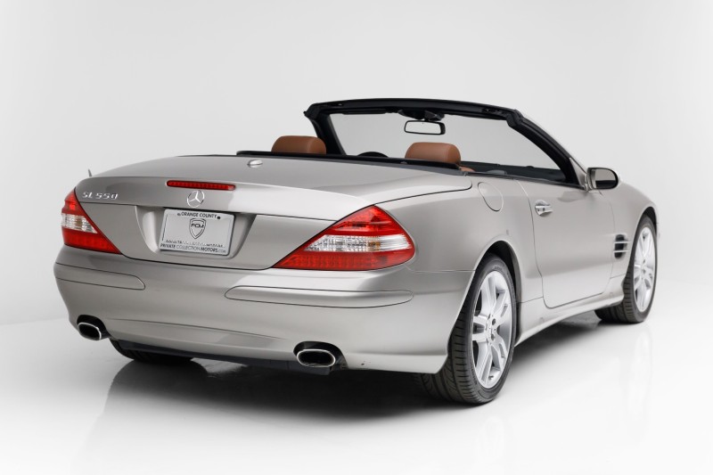 2007 Mercedes-Benz SL 550 50th Anniversary Edition 5.5L V8 in , 