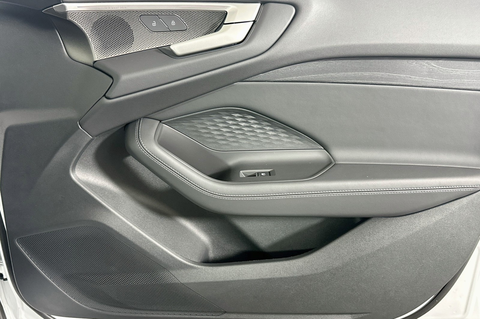 New 2026 Glacier White Metallic Audi Premium Plus image 16