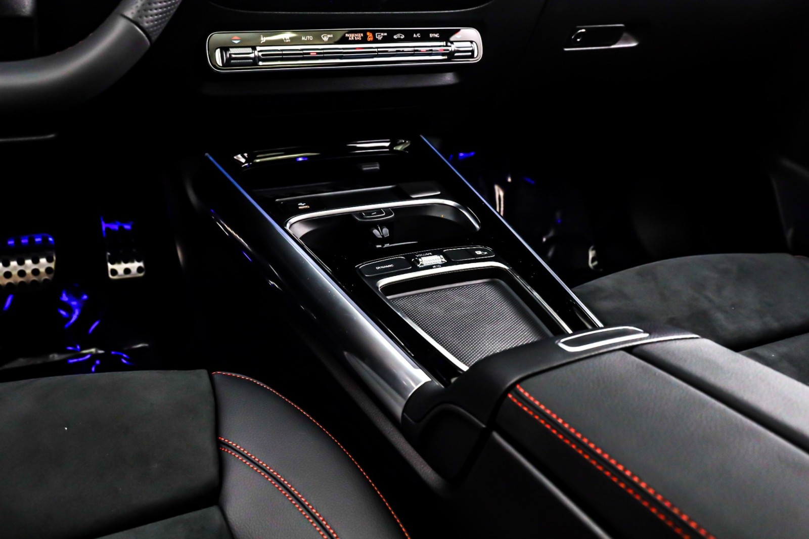 New 2026 Mountain Grey Metallic Mercedes-Benz GLA 250 image 6