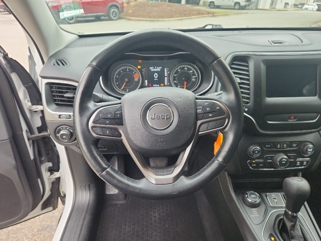 JeepCherokee23