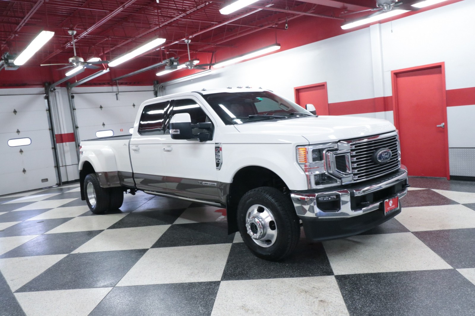 Used Car 2022 Ford Super Duty F-350 Drw  Lariat For Sale Under $70,000 In Austin, Texas