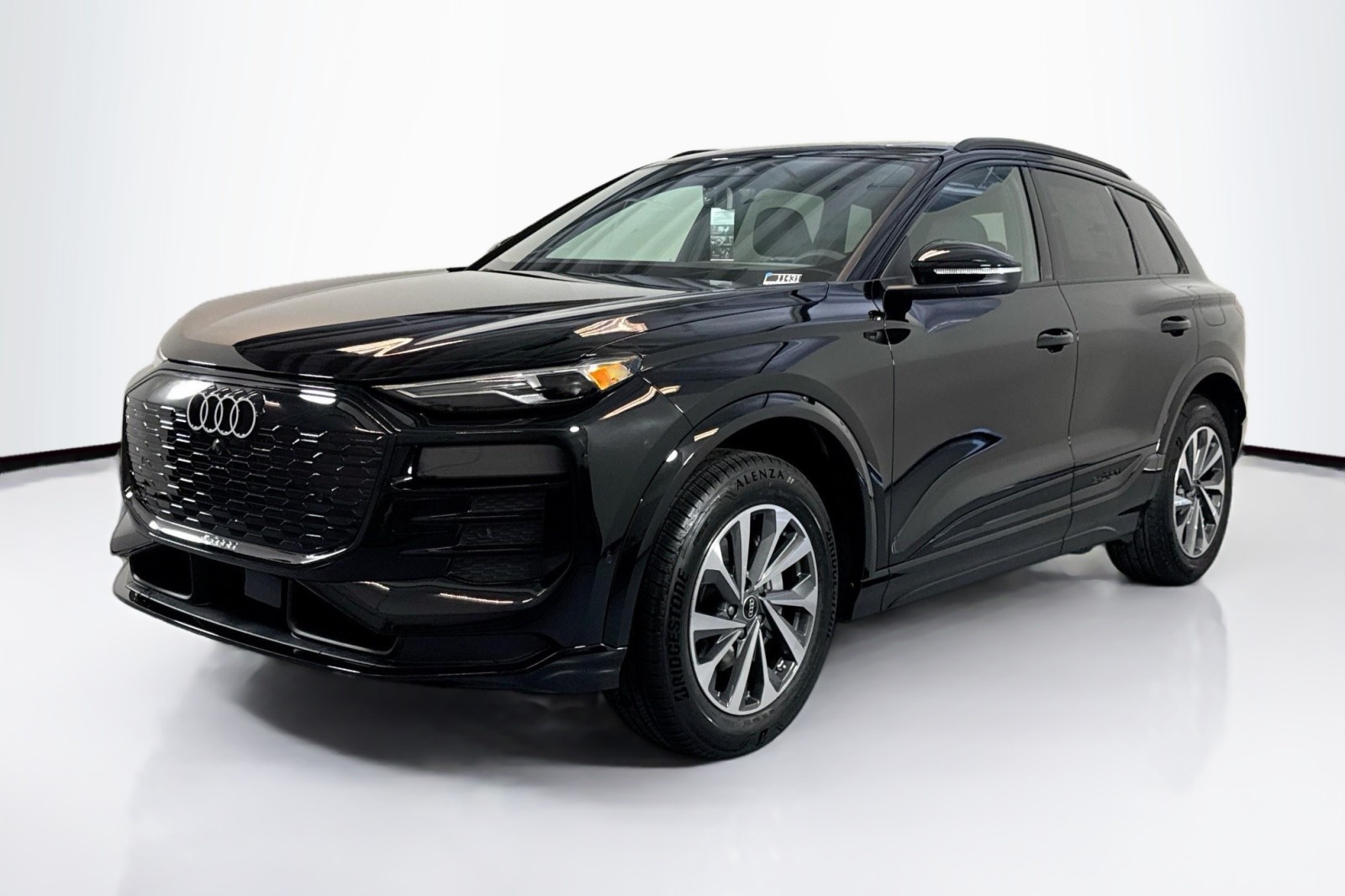 2027 Audi Q6 e-tron Premium quattro