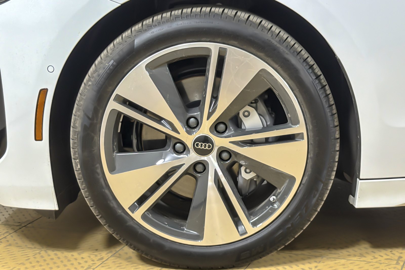 New 2027 Glacier White Metallic Audi Premium RWD image 26