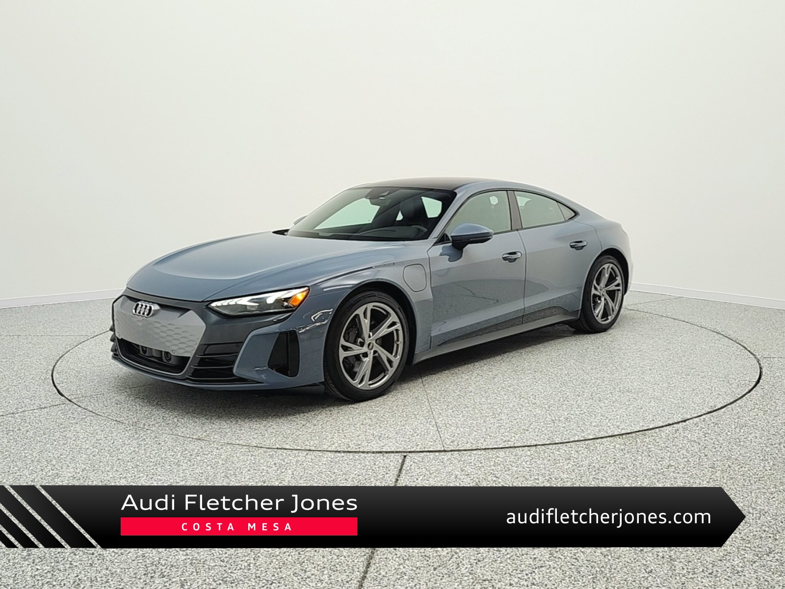 Kemora Gray Metallic 2022 Audi e-tron GT Premium Plus quattro AWD Sedan All-Wheel Drive Automatic